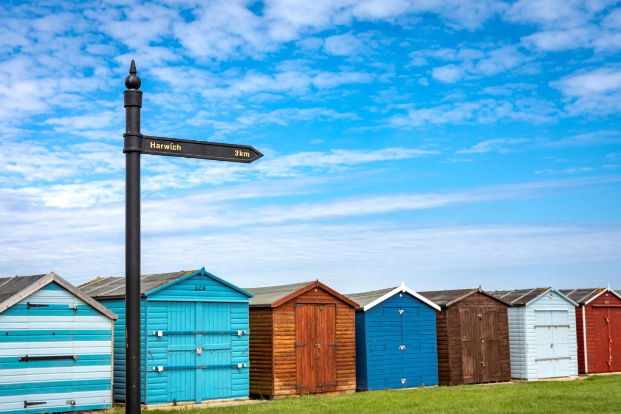 Camping Pods, Dovercourt Holiday Park Hotell Harwich Exteriör bild